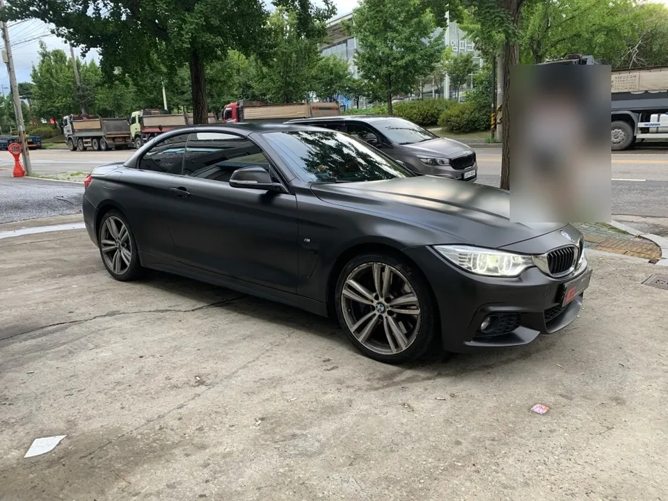 BMW 4 Series Convertible vinyl wrap - BMW 4 Series Convertible Vinyl Wrap Installation Review — Cost photo 4