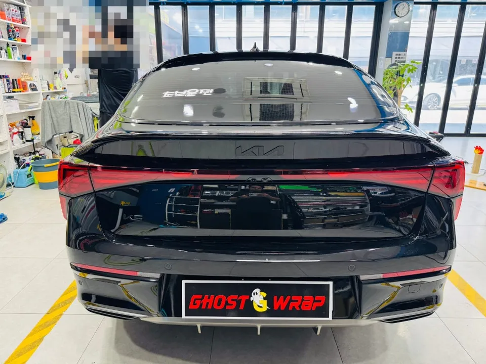 Kia K5のカーラッピング事例|費用目安・仕上がり 施工写真 2-1