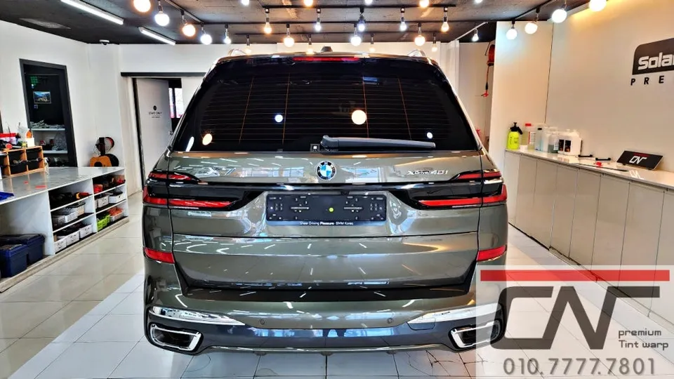 BMW X7のカーフィルム施工事例｜費用目安・仕上がり 施工写真 3-2