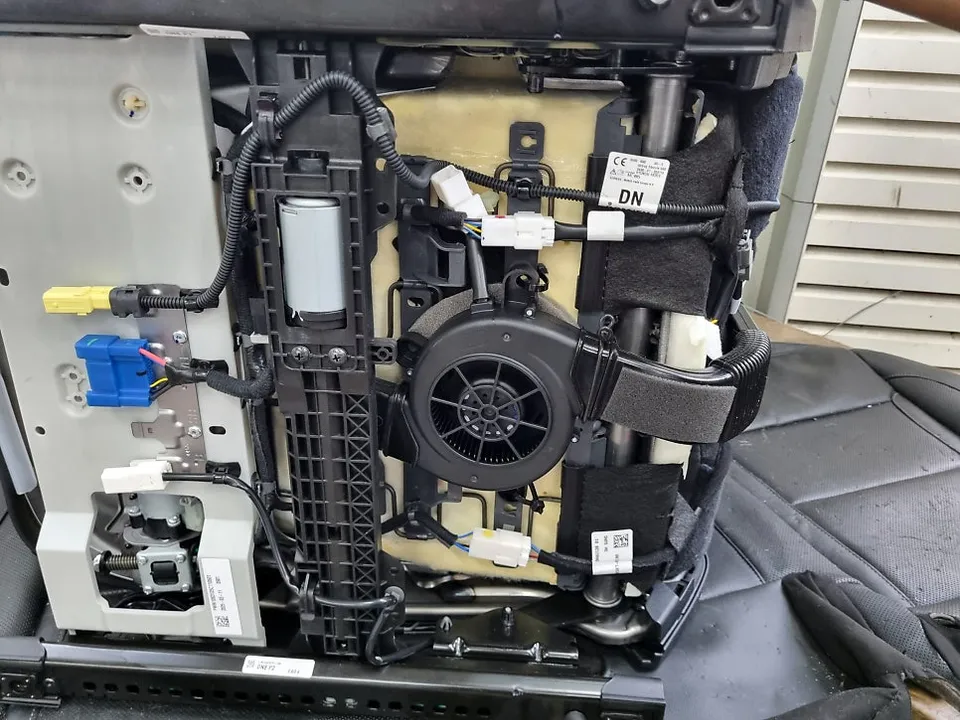 Hyundai Sonata Ventilated & Heated Seats Review — Enhanced Comfor photo 3