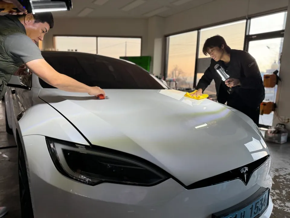Tesla Model S ceramic coating - Tesla Model S Ceramic Coating Review: Cost & Results photo 4