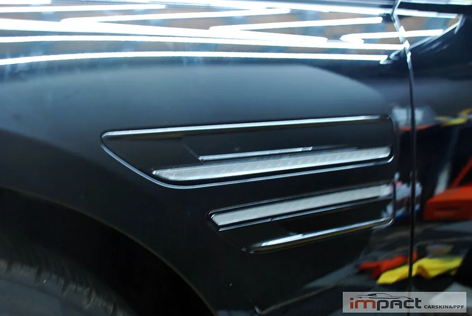 Genesis G80 PPF施工事例|費用目安と仕上がり 施工写真 1-2