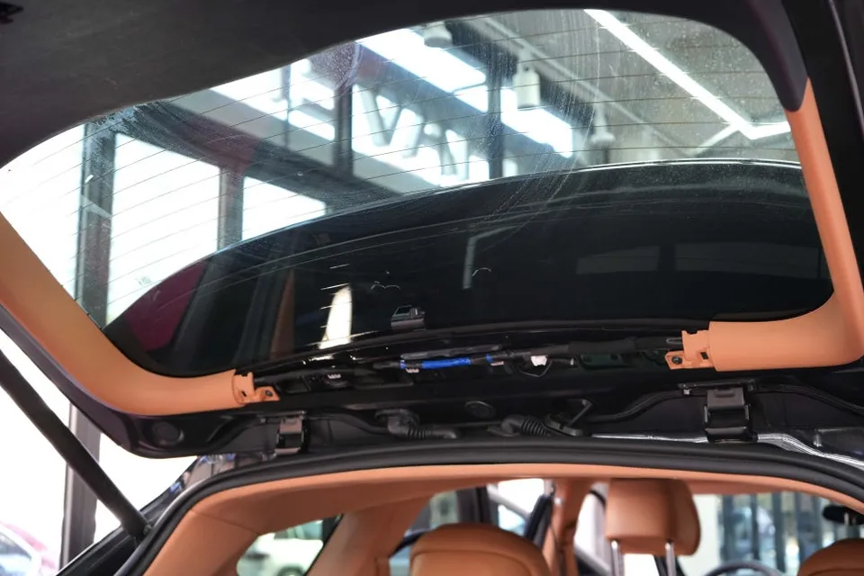 Genesis GV80 dash cam - Genesis GV80 Dash Cam Installation Review photo 3