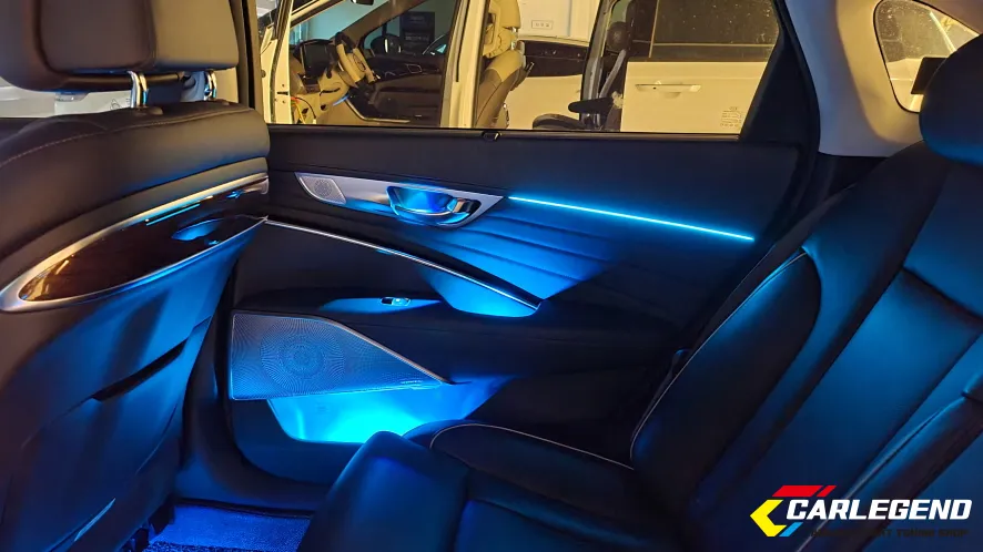 Kia K900 ambient lighting - Kia K900 Ambient Lighting Review: Enhanced Interior Mood photo 3