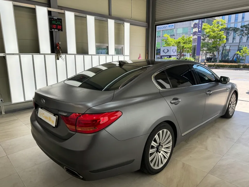 Kia K900のPPF施工事例｜韓国での実例紹介 施工写真 2-1