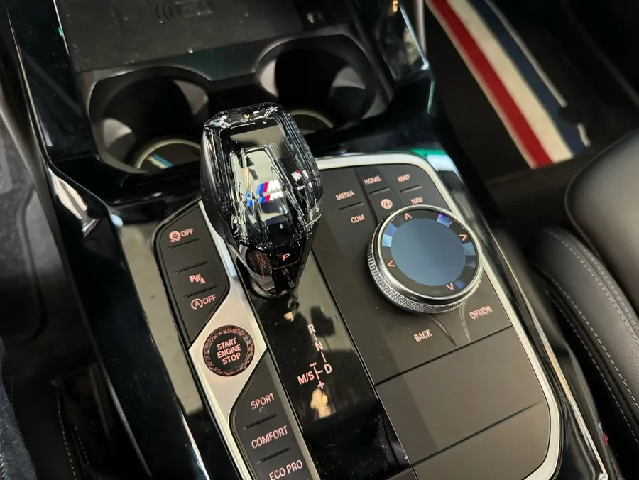 BMW X4 steering wheel - BMW X4 Steering Wheel Customization Review photo 3