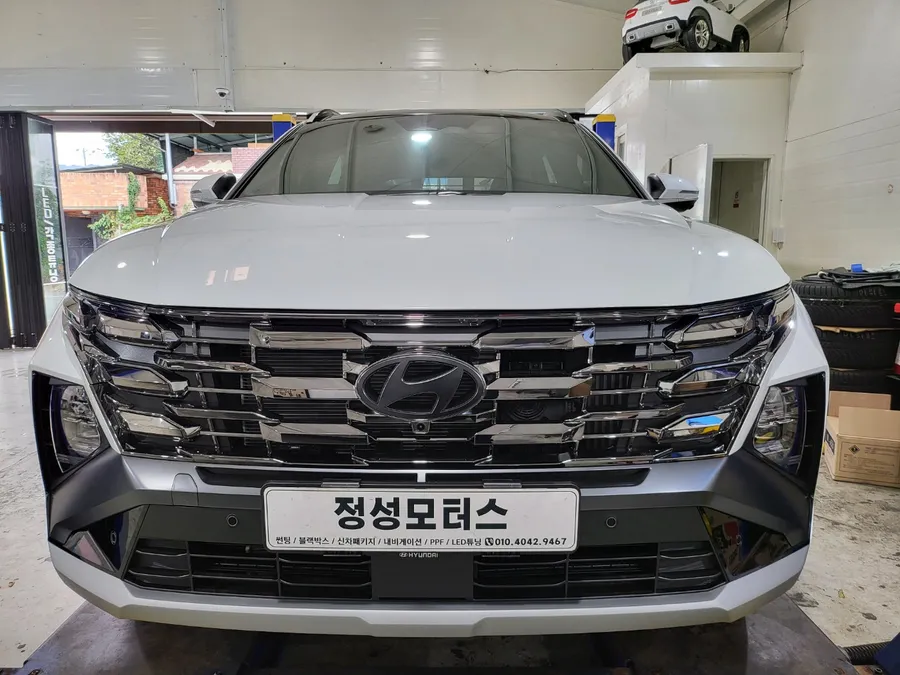 Hyundai Tucson NX4 lighting upgrade installation result