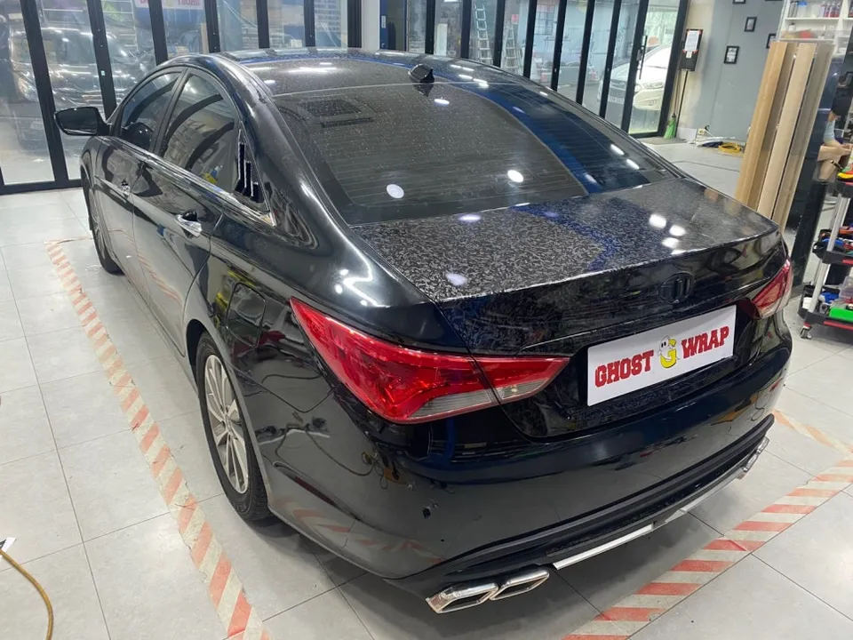 Hyundai Sonataのカーラッピング事例|費用目安・仕上がり 施工写真 2-1