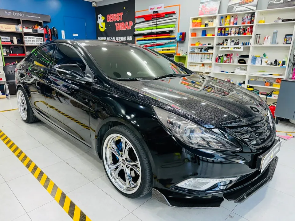 Hyundai Sonataのカーラッピング事例|費用目安・仕上がり 施工写真 2-2