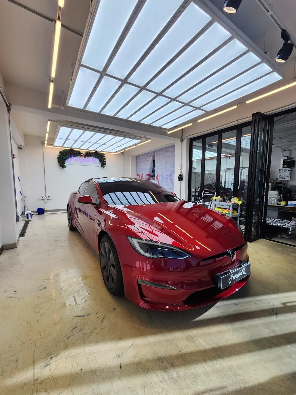 Tesla Model SのPPF施工事例|費用目安と仕上がり 施工写真 3-2