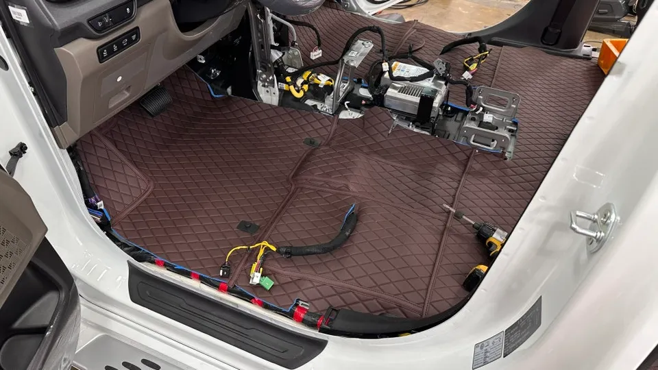 Kia Carnival KA4 Interior Customization Review: Cost & Results photo 2