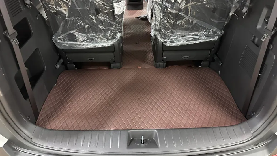Kia Carnival KA4 interior customization - Kia Carnival KA4 Interior Customization Review: Cost & Results photo 6