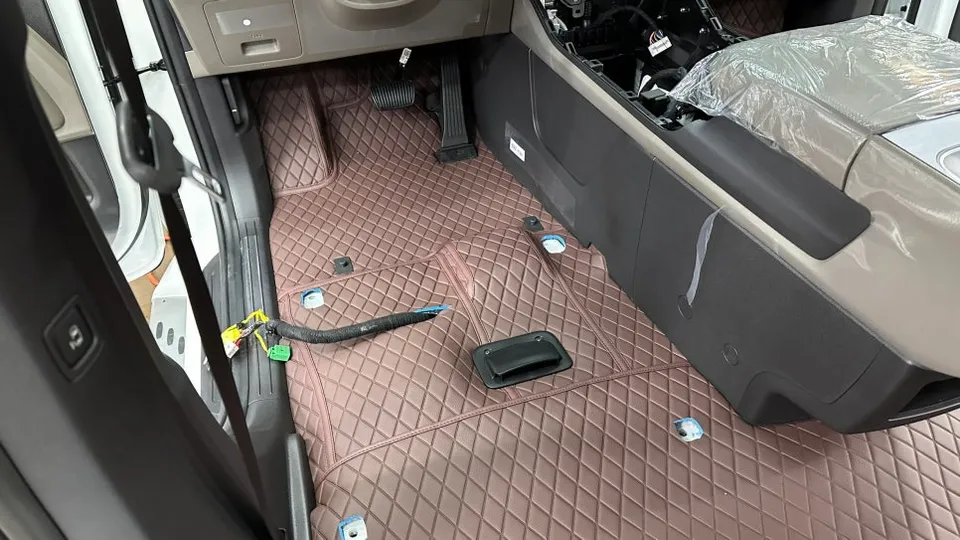 Kia Carnival KA4 interior customization - Kia Carnival KA4 Interior Customization Review: Cost & Results photo 7