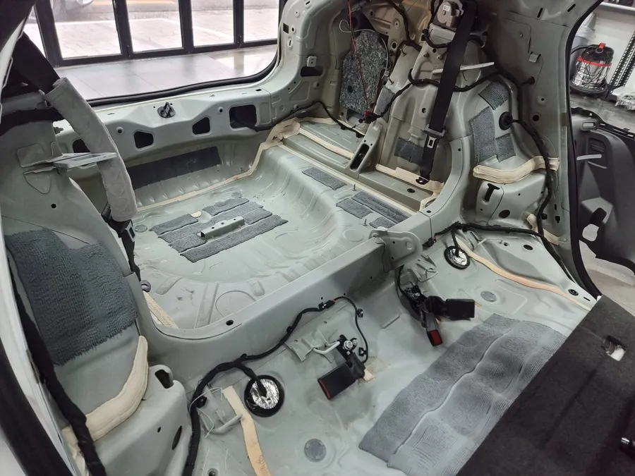 Chevrolet Trax Crossoverのカーオーディオ施工事例 施工写真 2-2