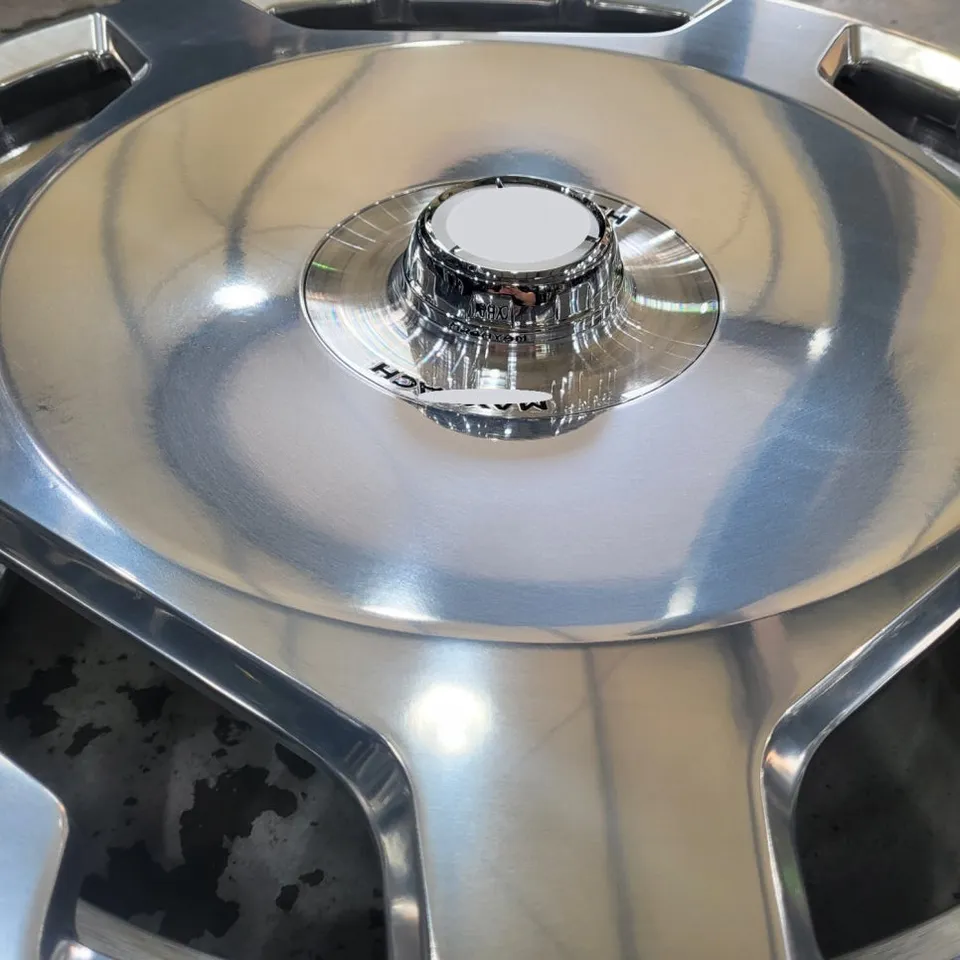 Mercedes-Benz S-Class Maybach wheel repair - Mercedes-Benz S-Class Maybach Wheel Repair Review photo 4