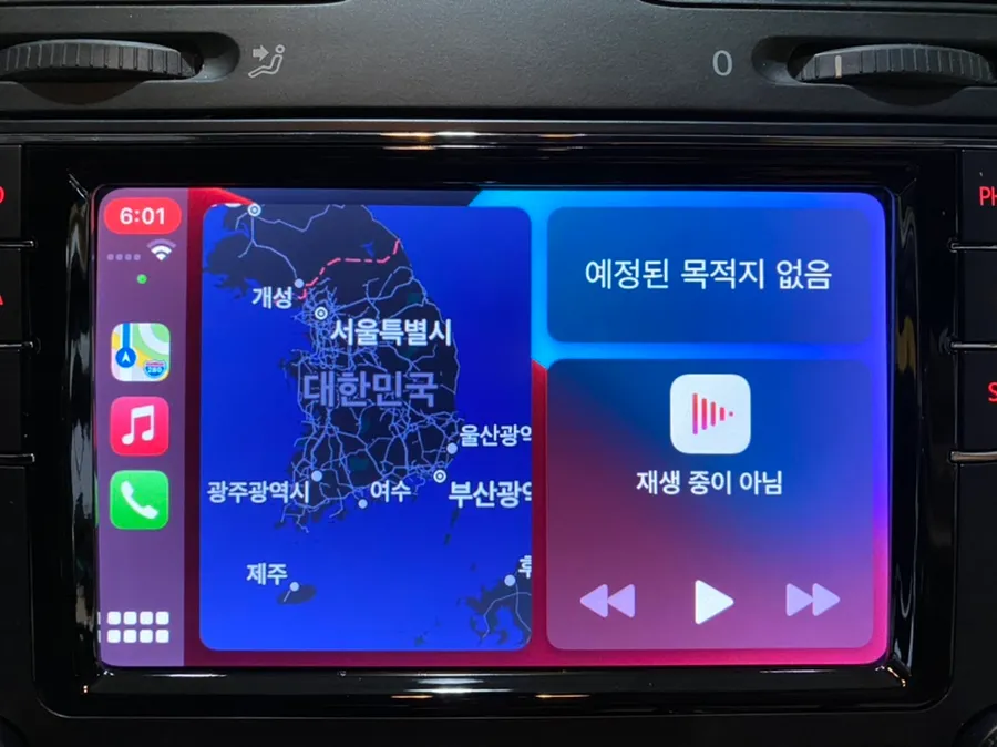 Volkswagen GolfのAndroid Auto・CarPlay取付事例 施工写真 1-2