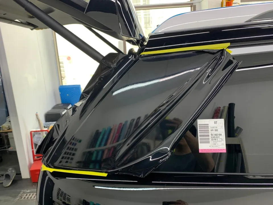 Hyundai Palisade vinyl wrap - Hyundai Palisade Chrome Delete Vinyl Wrap Review photo 3