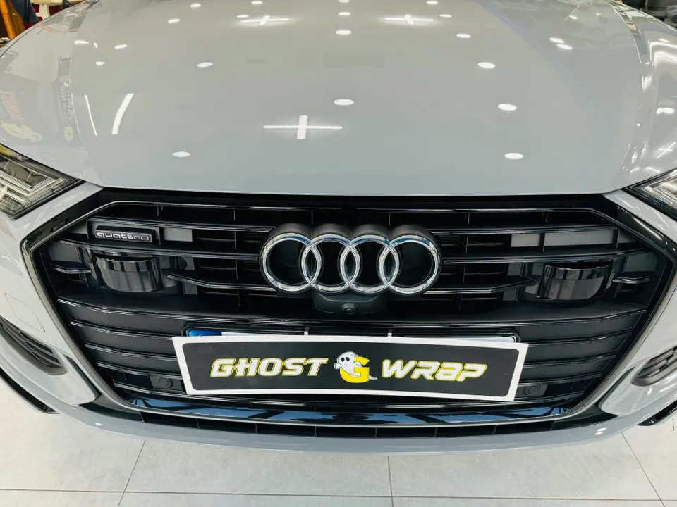 Audi A6 vinyl wrap - Audi A6 Vinyl Wrap Review: Black Emblem Upgrade photo 4