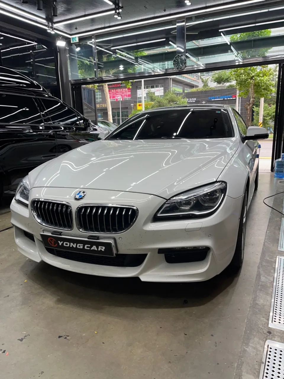 BMW 6 SeriesのPPF再施工事例|費用目安と注意点 施工写真 2-1