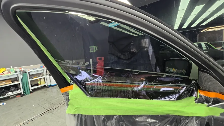 BMW 5 Series window tinting - BMW 5 Series Window Tinting Review — Heat Rejection Film photo 7