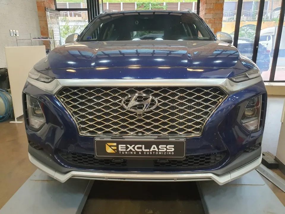 Hyundai Santa Fe TM body kit installation result