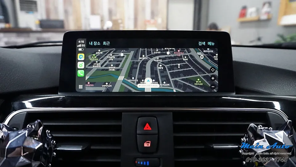 BMW 3 SeriesのAndroid Auto・CarPlay取付事例 施工写真 3-2