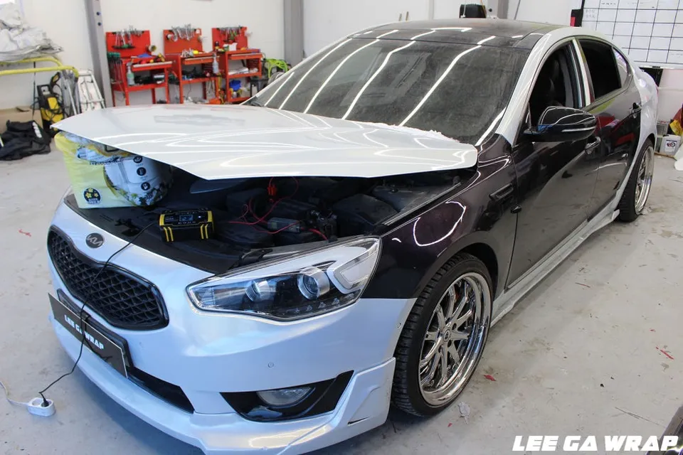 Kia K7のカーラッピング事例|費用目安・仕上がり 施工写真 3-2