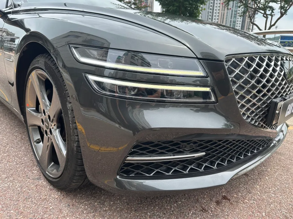 Genesis G80 PPF施工事例｜費用目安と仕上がり 施工写真 4-2