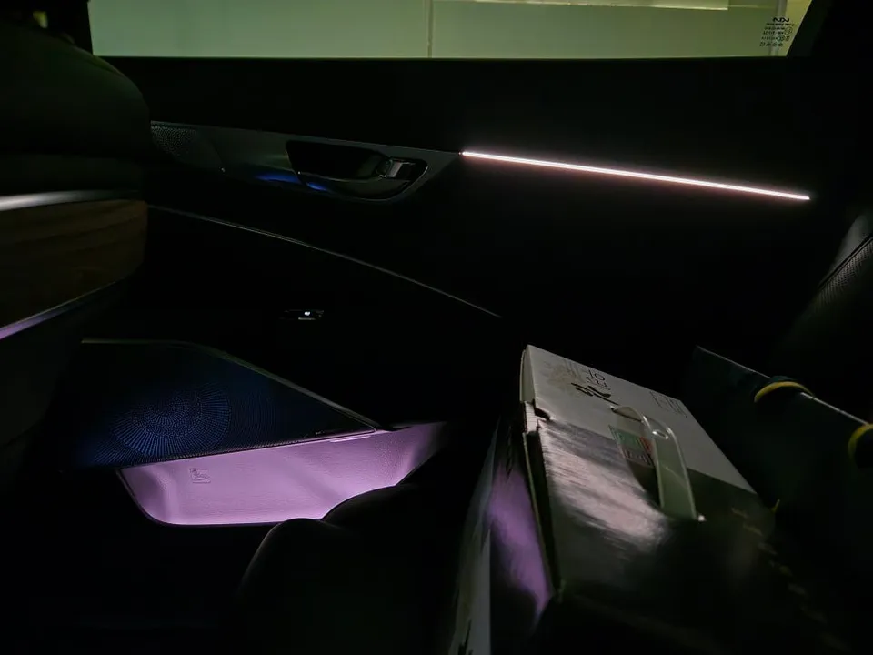 Kia K900 ambient lighting - Kia K900 Ambient Lighting Review: Cost & Installation photo 4