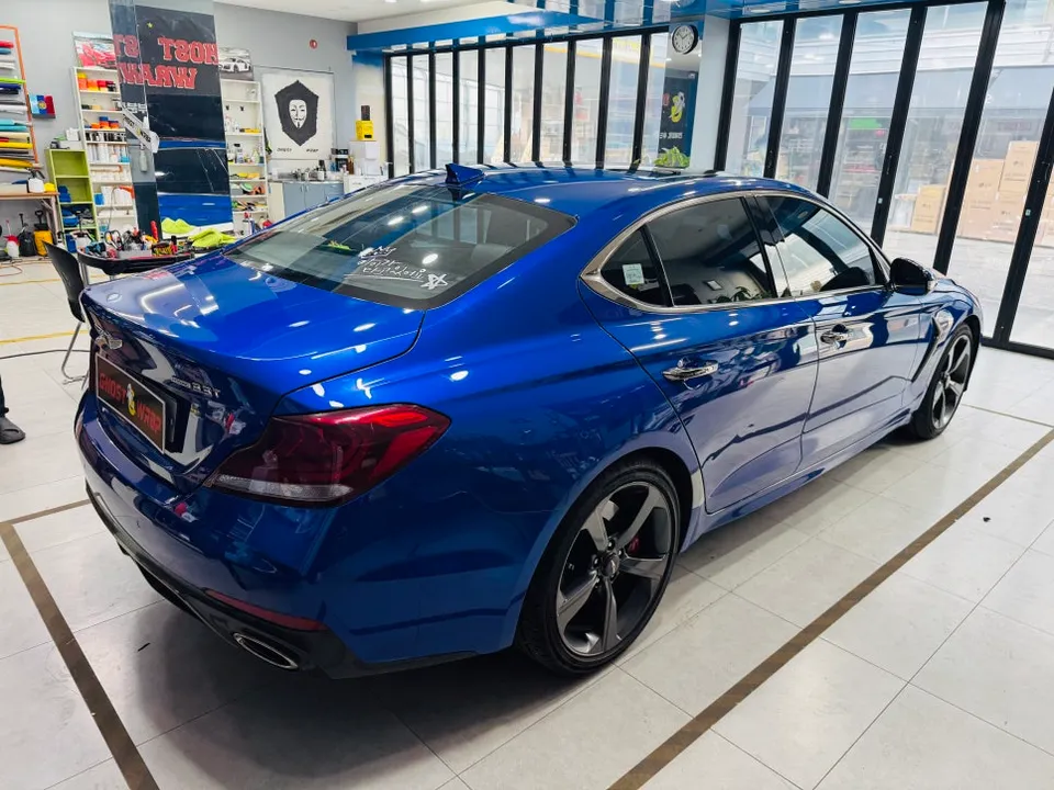 Genesis G70のカーラッピング事例|費用目安・仕上がり 施工写真 2-2