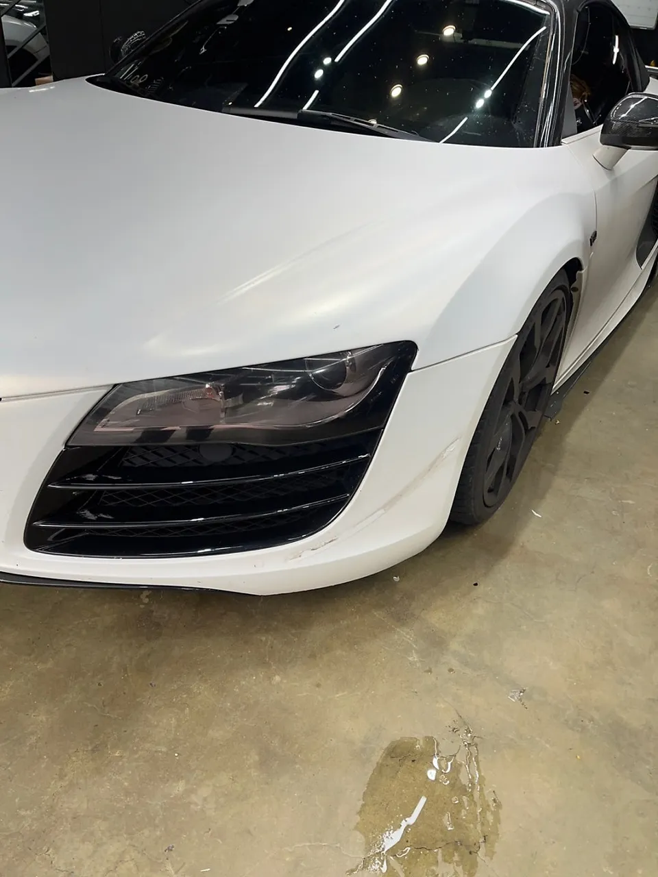 Audi R8のカーラッピング事例｜費用目安・仕上がり 施工写真 1-3