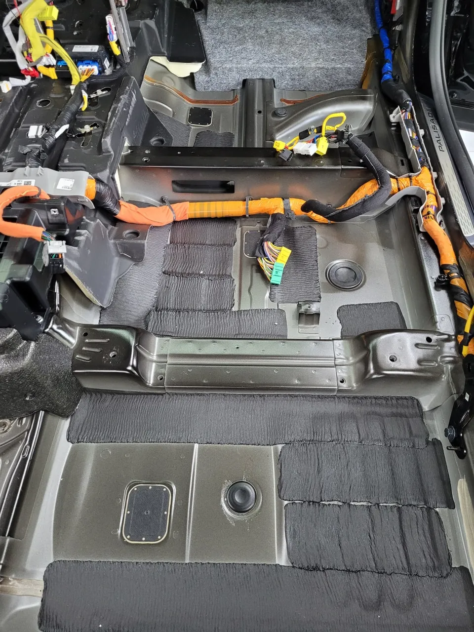 Hyundai Palisade soundproofing - Hyundai Palisade Undercoating Review — Quiet Ride photo 3