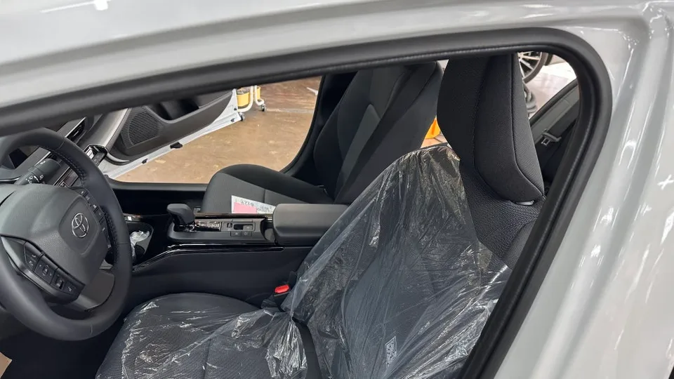 Toyota Prius seat ventilation - Toyota Prius Seat Climate Upgrade Review photo 3