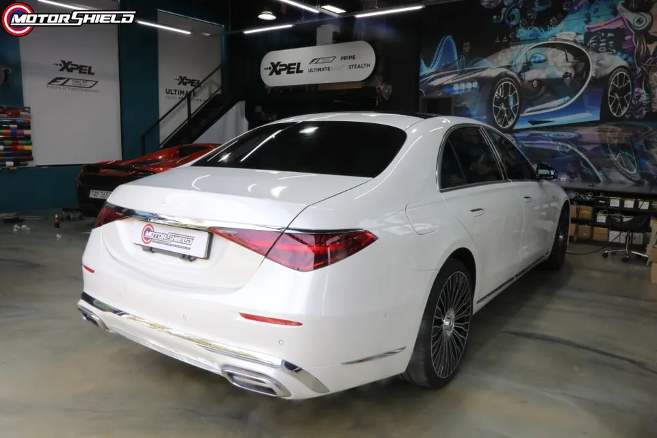 Mercedes-Benz Maybachのカーラッピング事例|費用目安・仕上がり 施工写真 1-2