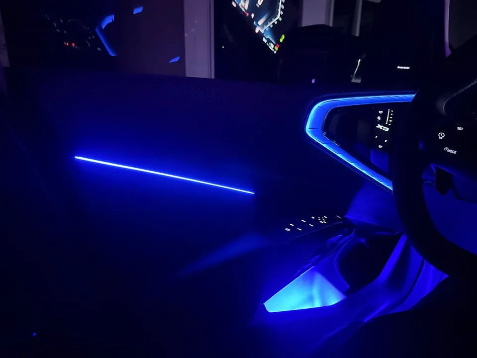 BMW X3 ambient lighting - BMW X3 Ambient Lighting Upgrade: Enhanced Interior Mood photo 4