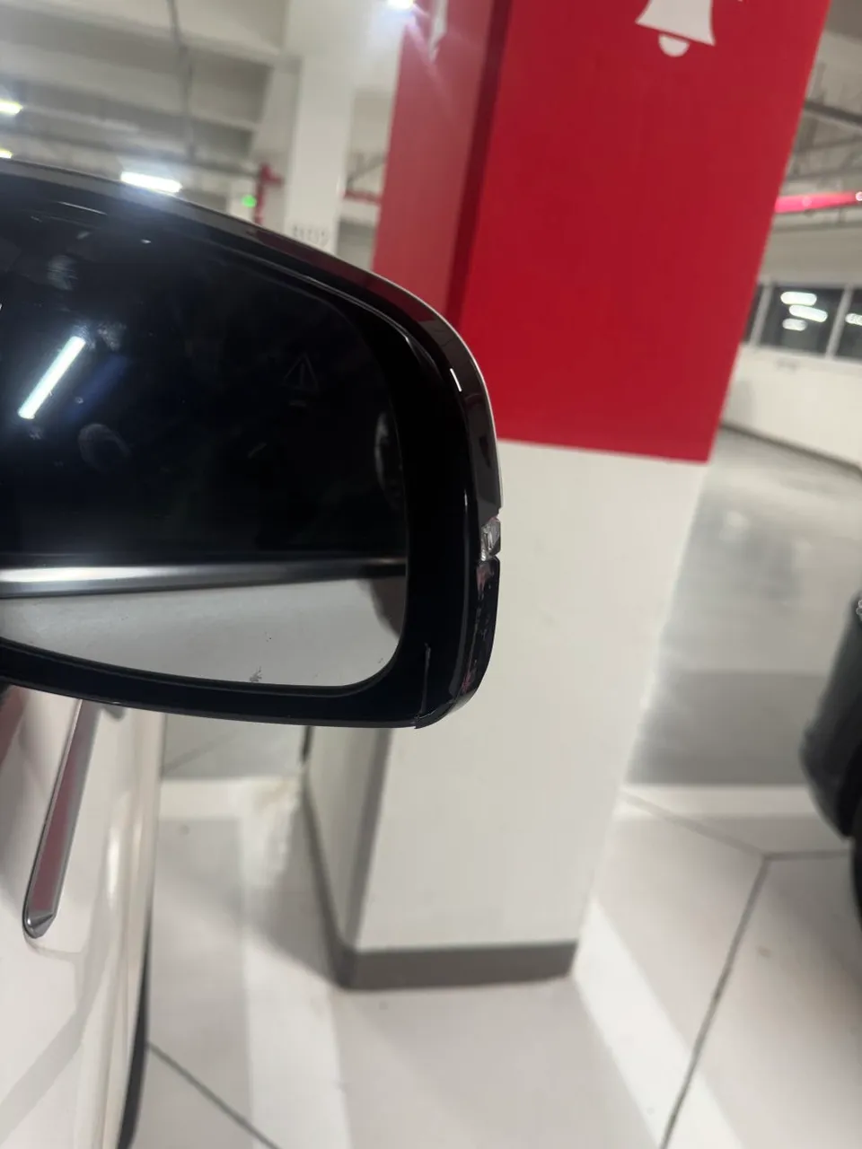 Kia Sorento body repair - Kia Sorento Side Mirror Repair & Painting Review photo 4