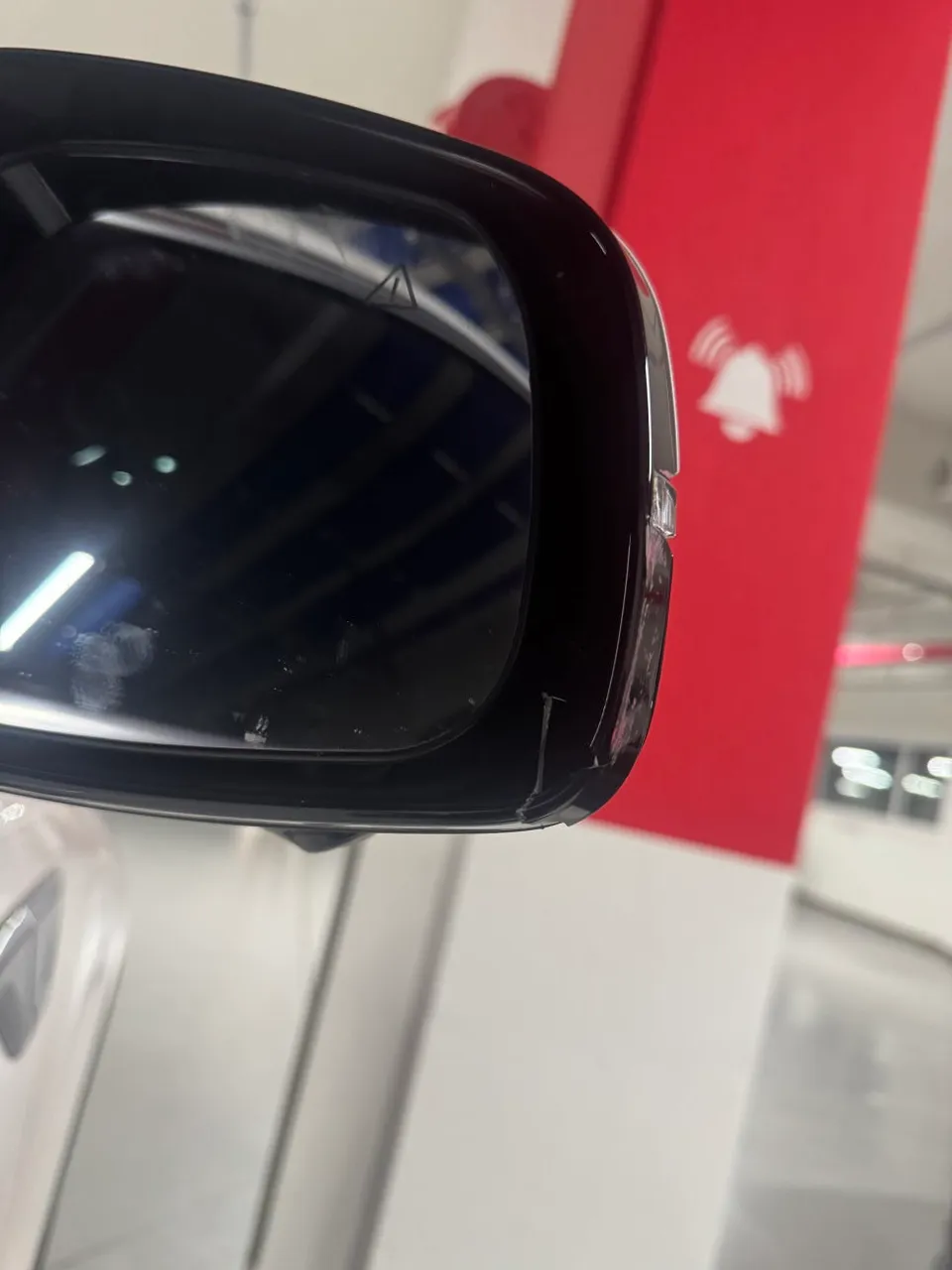 Kia Sorento body repair - Kia Sorento Side Mirror Repair & Painting Review photo 5