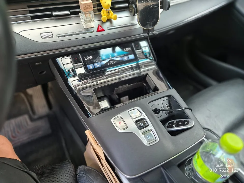 Hyundai Grandeur IG ambient lighting - Hyundai Grandeur IG Ambient Lighting Review: Cost & Results photo 3