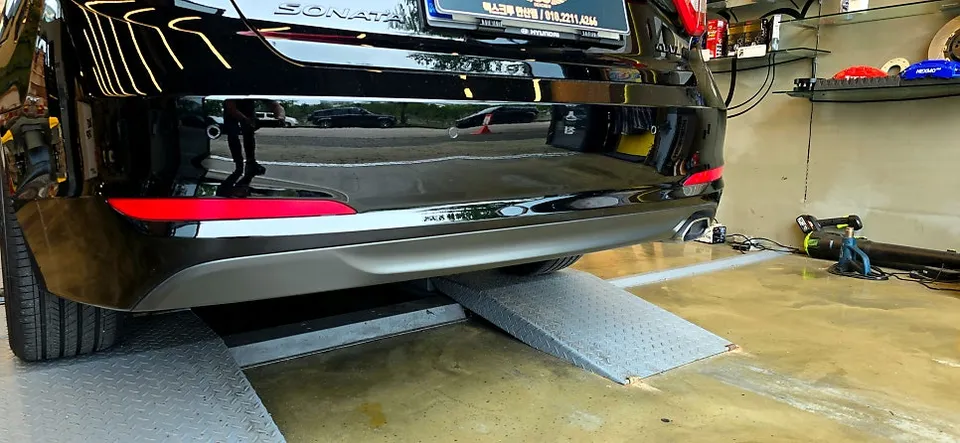 Hyundai Sonata LF body kit - Hyundai Sonata LF Body Kit Installation Review photo 4