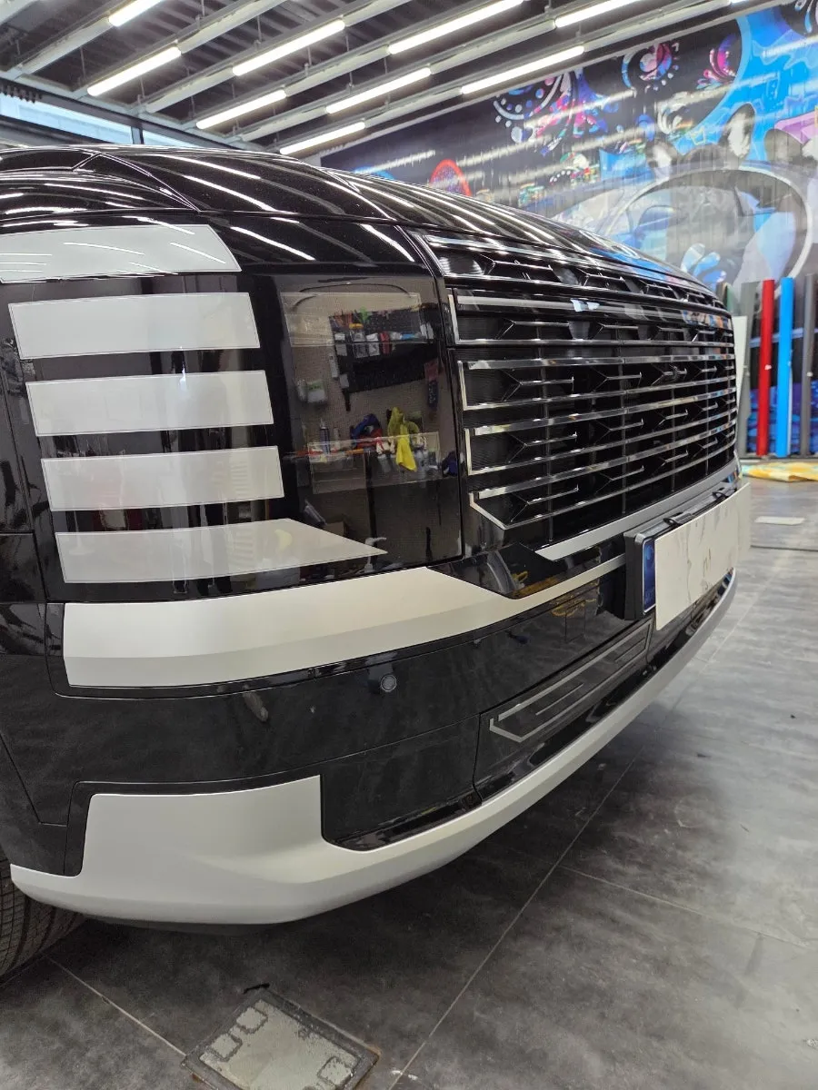 Hyundai Palisadeのカーラッピング事例|クローム除去で高級感アップ 施工写真 2-3