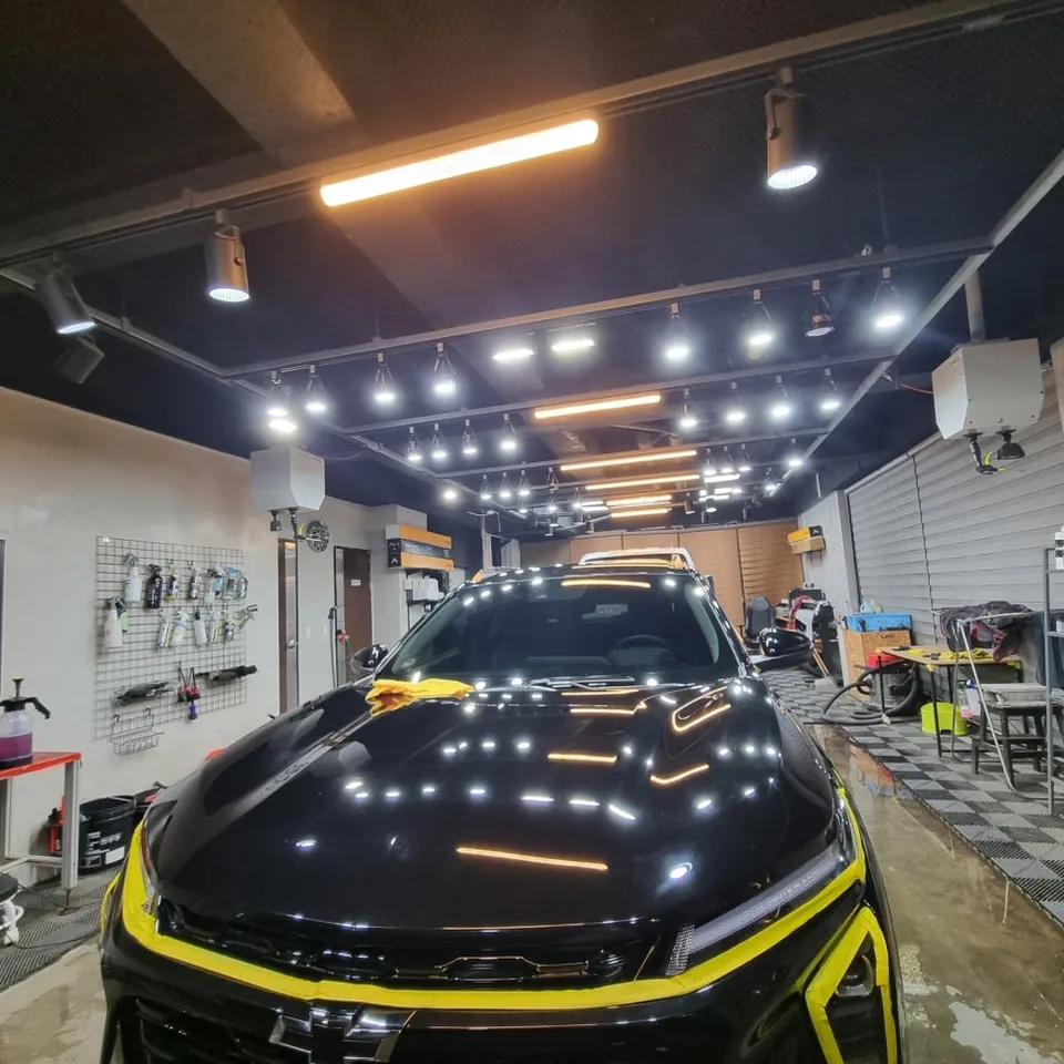 Chevrolet Traxのガラスコーティング事例 施工写真 3