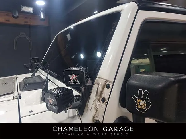 Jeep Wrangler Rubiconのカーラッピング事例|費用目安・仕上がり 施工写真 2-2