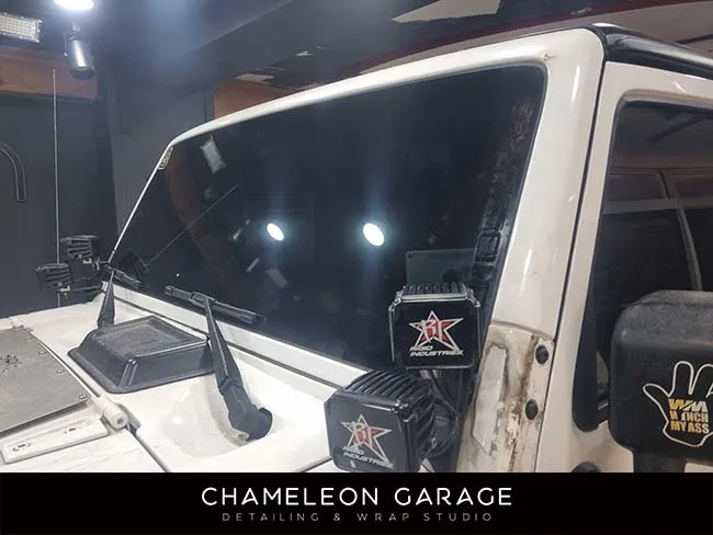 Jeep Wrangler Rubiconのカーラッピング事例|費用目安・仕上がり 施工写真 3-2
