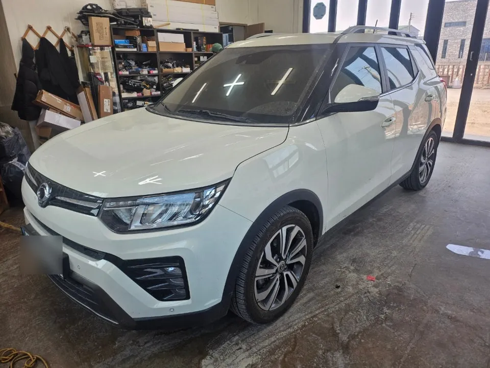 KG Mobility Tivoli Air oem options installation result