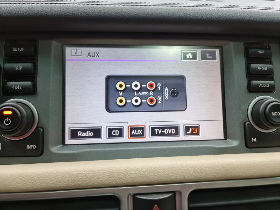 Land Rover Range Rover car audio - Land Rover Range Rover Car Audio Upgrade Review photo 4