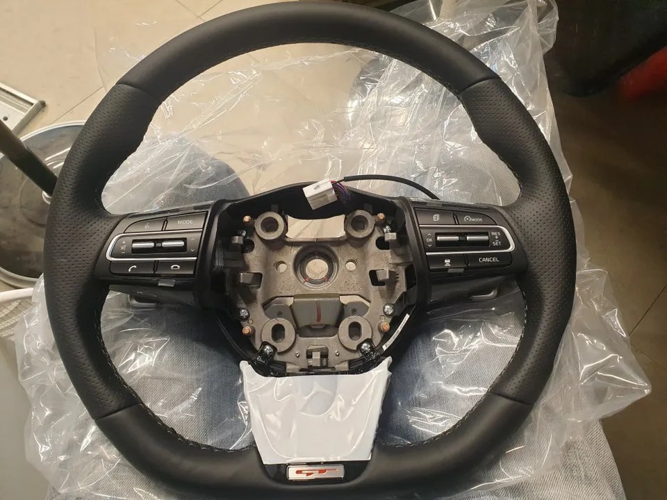 Kia K7 YG Steering Wheel Customization Review photo 3