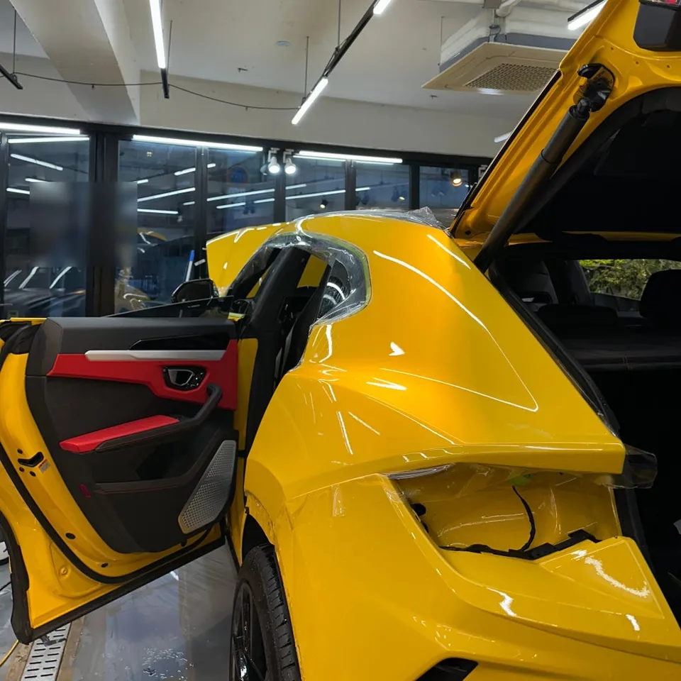 Lamborghini Urus PPF施工事例|韓国での実例 施工写真 3-2