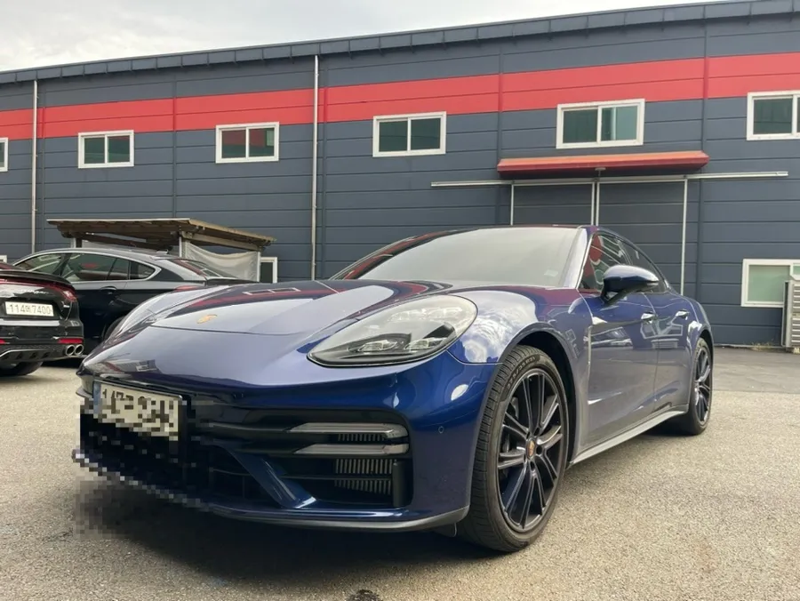 Porsche Panameraのホイールリペア・塗装事例 施工写真 2