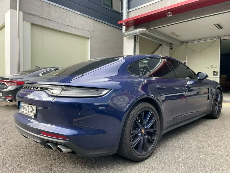 Porsche Panameraのホイールリペア・塗装事例 施工写真 6