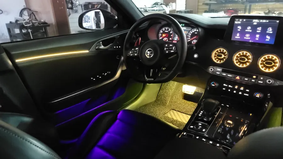Kia Stinger ambient lighting - Kia Stinger Ambient Lighting Review: Before & After photo 4